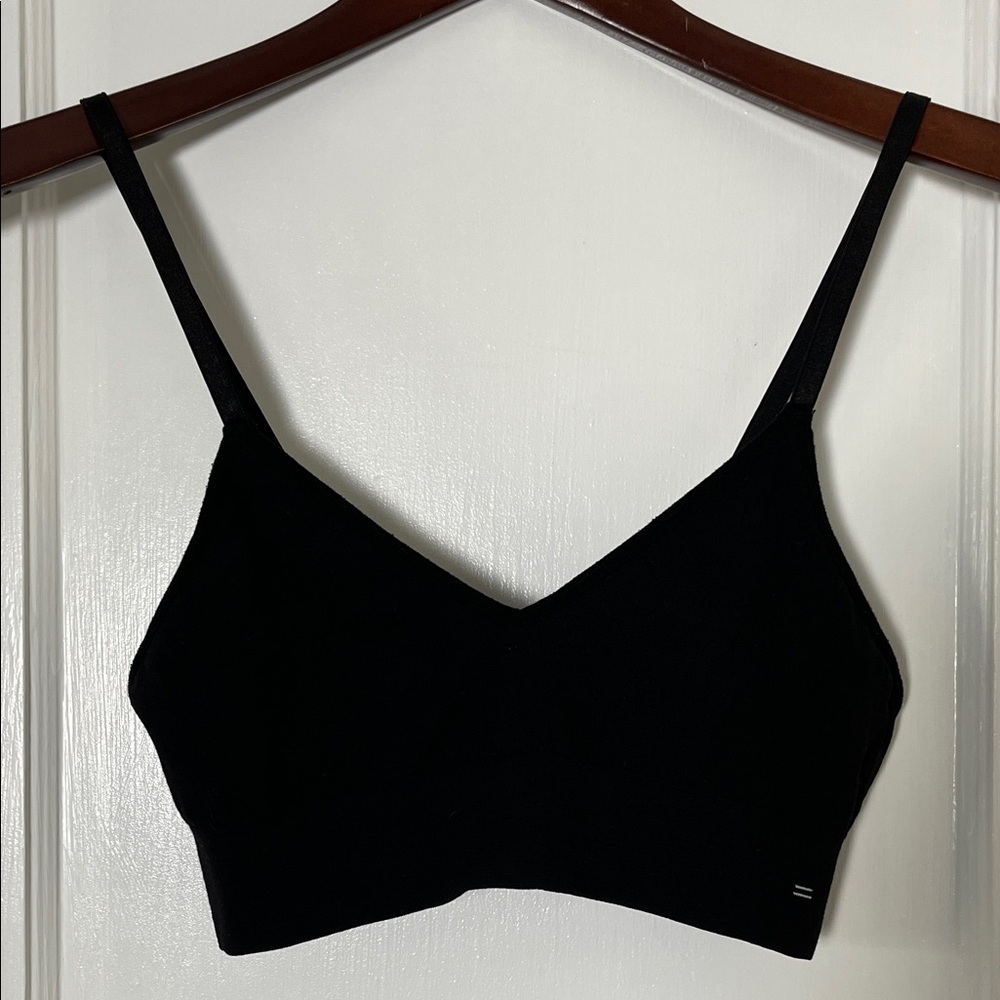 BRANWYN Essential Bralette Size L